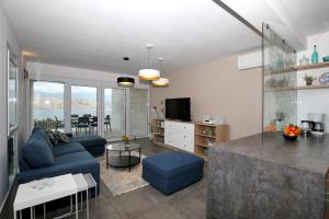 TV a/nebo společenská místnost v ubytování Villa Pag Sea View