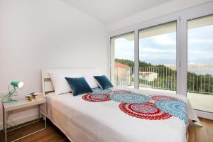 Postel nebo postele na pokoji v ubytování Villa Pag Sea View