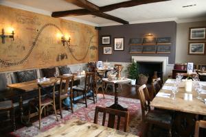 Posezení v ubytování The Swan Hotel, Alresford