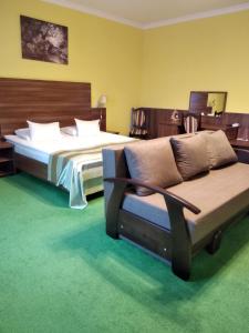Posezení v ubytování 12 Months Mini Hotel