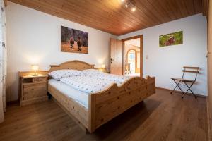 Postel nebo postele na pokoji v ubytování Familie Sponring - Maxnhagerhof