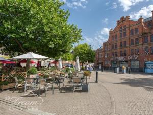 ウェイマスにあるMarina Vistaの中庭(テーブル、椅子付)