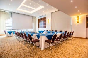 Zona business o sala conferenze di Hotel Dann Carlton Bucaramanga