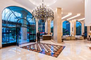 Area soggiorno di Hotel Dann Carlton Bucaramanga