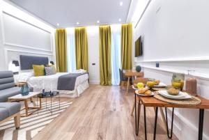 Część wypoczynkowa w obiekcie Livemalaga Centro Suites
