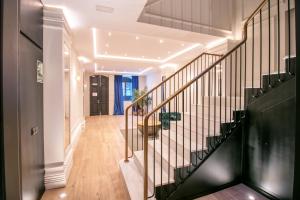 Zdjęcie z galerii obiektu Livemalaga Centro Suites w Maladze