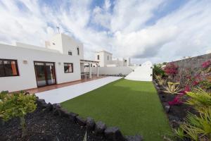 Zahrada ubytování Villa Sunset Faro Deluxe & Spa Pool