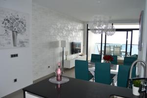 Zdjęcie z galerii obiektu Sunset Drive Paradise - Benidorm w mieście Benidorm