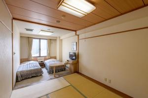 Gallery image of Hotel Tagawa in Yamanouchi