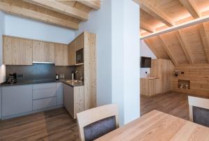A kitchen or kitchenette at Les Pizades