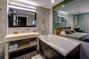 حمام في Hotel Scala d'Oro