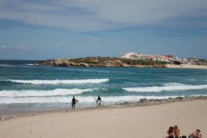 ペニシェにあるPro Touristic Peniche Surf & Beachのギャラリーの写真