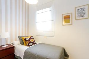 Postel nebo postele na pokoji v ubytování Apartamentos Diaber San Leandro