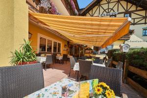 Restaurace v ubytování Hotel Gasthof Schweizerhaus