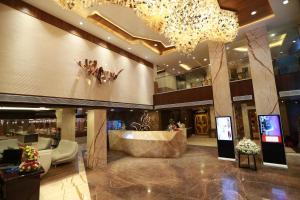 Lobby alebo recepcia v ubytovaní Hotel Park Elanza Chennai