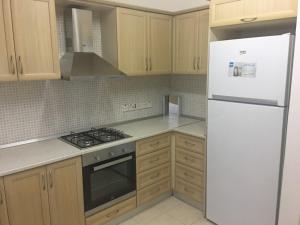 Kuchyň nebo kuchyňský kout v ubytování Royal Residence Kyrenia