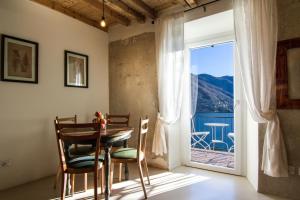 Afbeelding uit fotogalerij van MOLTRASIO GEM in Moltrasio