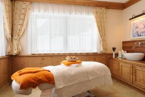 Spaa ja/või tervisekeskus majutusasutuses Hotel Alpenrose