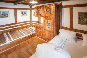 Posteľ alebo postele v izbe v ubytovaní Chalet Appartement Alpenherz