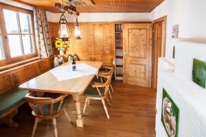 Fotografia z galérie ubytovania Chalet Appartement Alpenherz v destinácii Saalbach Hinterglemm
