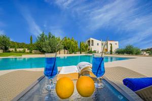 Bazén v ubytování Casa Leone Suites nebo v jeho okolí