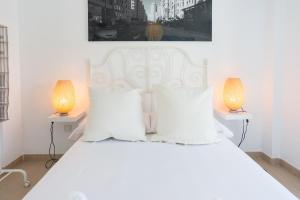 Foto Malagas asuva majutusasutuse MA2A-Perfect apartment for couples or groups up to 5 guests galeriist