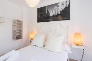 Foto Malagas asuva majutusasutuse MA2A-Perfect apartment for couples or groups up to 5 guests galeriist