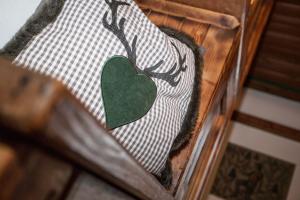 Posteľ alebo postele v izbe v ubytovaní Chalet Appartement Alpenherz