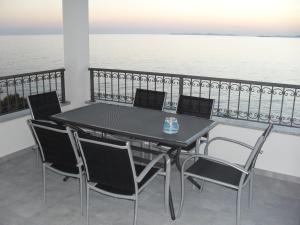 Balkón nebo terasa v ubytování Apartments Govic