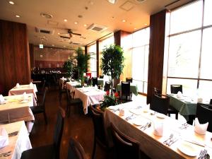 Ресторан / где поесть в APA Hotel Sagaeki Minamiguchi