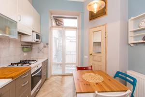 Gallery image of Light and spacious Apartment on Gazova Str in Lviv