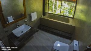 Koupelna v ubytování Kandy Cabana