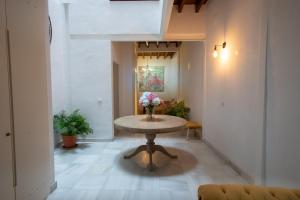 Część wypoczynkowa w obiekcie Casas de Sevilla - Casa Sevillana Harinas26