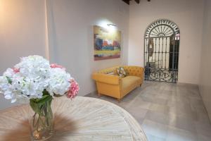 Część wypoczynkowa w obiekcie Casas de Sevilla - Casa Sevillana Harinas26