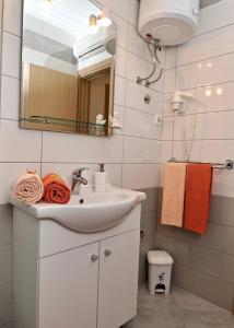 Koupelna v ubytování Apartmani Vuljan