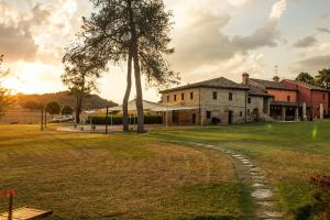 Gallery image of Ca' Virginia Country House Wellness in Montecalvo in Foglia