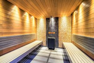 Imagine din galeria proprietății Wellton Riverside SPA Hotel în Rīga
