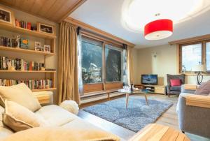 พื้นที่นั่งเล่นของ Chamois Apartment- Chamonix All Year