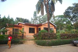 Gallery image of Saltek Forest Cottages in Masindi