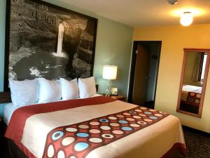 Voodi või voodid majutusasutuse Super 8 by Wyndham Union Gap Yakima Area toas