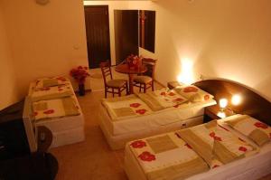 
Легло или легла в стая в Хотел Аквая
