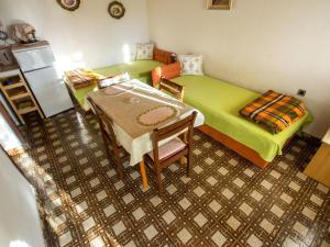 Posteľ alebo postele v izbe v ubytovaní Studio in Starigrad-Paklenica 6852