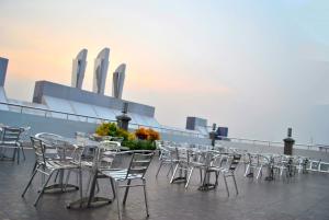 Foto dalla galleria di Hotel Harmony In & Karaoke a Pontianak