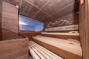 Fotografie z fotogalerie ubytování Appartement Zillertal Klee mit Restaurant KleemenTine v destinaci Ried im Zillertal