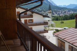 Galeriebild der Unterkunft Cadin Apartment in Cortina d'Ampezzo