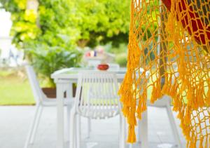 Aed väljaspool majutusasutust Gîte Hibiscus Destrellan
