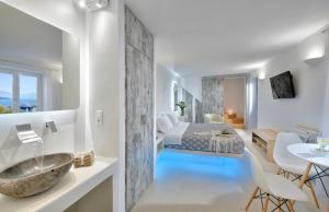 Postel nebo postele na pokoji v ubytování Elegant Mykonos
