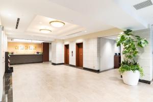 Vstupní hala nebo recepce v ubytování Pearl Hotel Shinjuku Akebonobashi