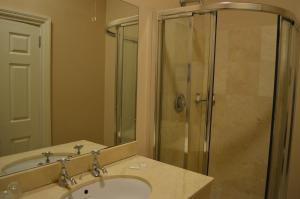 Bagno di The Cliff House Hotel