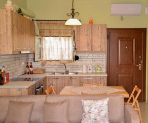 A kitchen or kitchenette at Andri House Még 32 kép